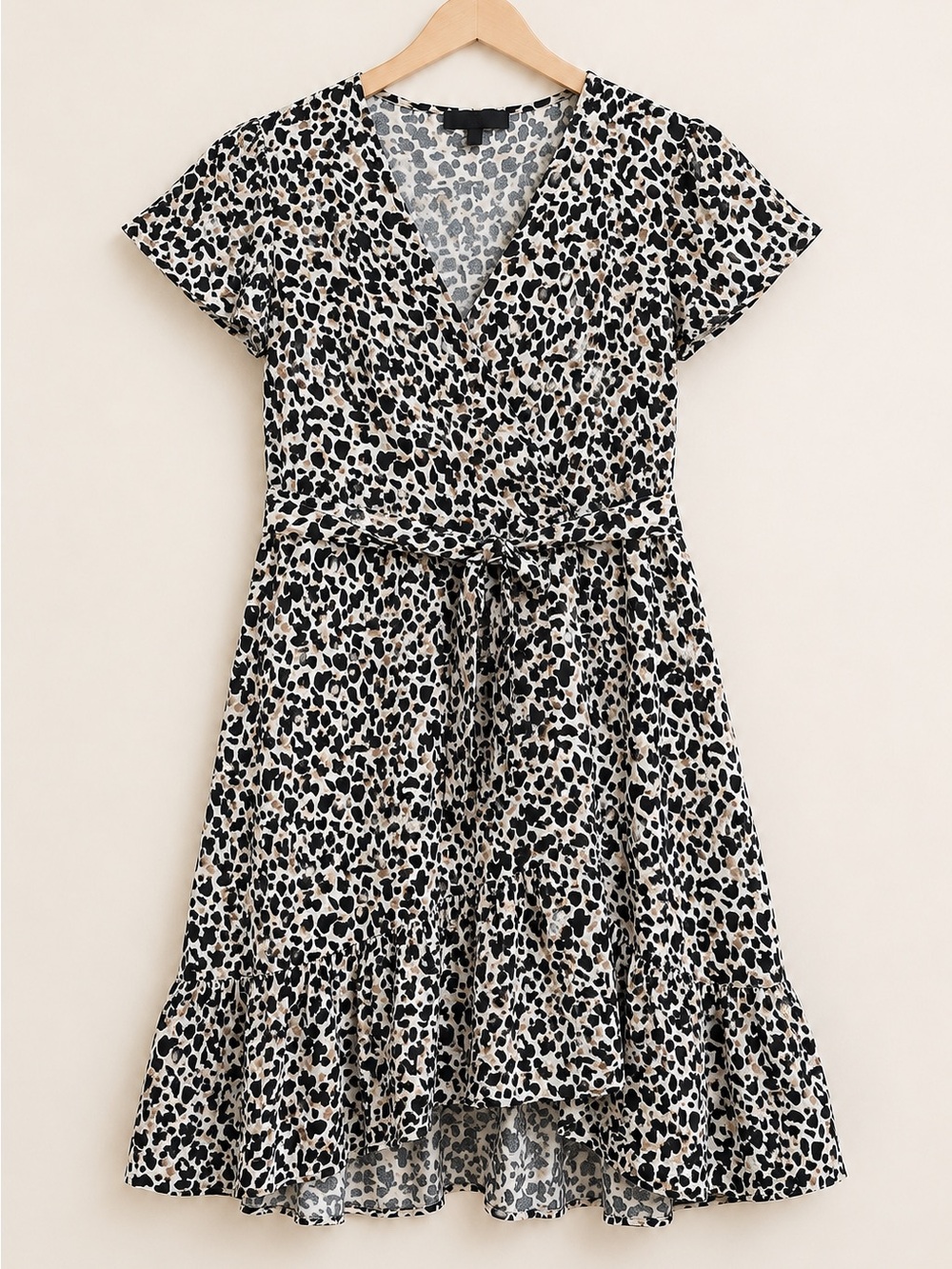 Rachel Roy Leopard Print Wrap Dress Short Sleeve Ruffle Hem Size 0X Fits XL
